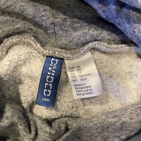 H&M Men’s Hoodie - Picture 2 of 2